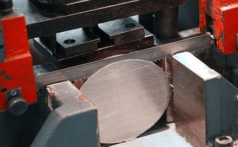 毕节影响双金属带锯条使用寿命的主要因素有哪些？